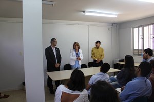 Reitora discute prioridades com servidores da Superintendência de Infraestrutura