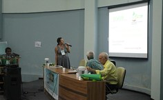 Pesquisadora Cecília Lustosa, da Ufal durante o painel Limites Ecológicos da Economia