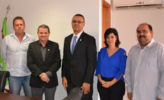 (Nas pontas), Carlos Henrique e Zoroastro Neto serão os representantes do Ifal em reuniões do Caiite