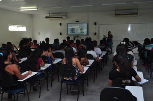 Estudantes de escolas públicas encontram no Paespe chance de melhorar o aprendizado