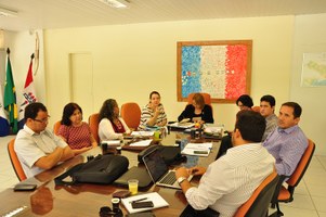 Agilização no atendimento do RU é discutida pela gestão