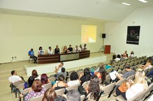 Mesa de abertura do 1º Seminário de Saúde Mental, como parte da programação do Movimento Janeiro Branco no Estado
