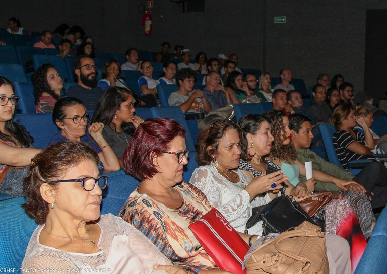 Público assistiu ao  lançamento da programação oficial e aos filmes vencedores de 2016