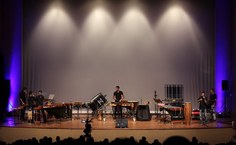 Grupo de Percussão da Ufal lota teatro e é aplaudido de pé