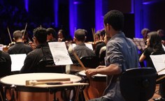 O repertório foi um passeio pela música de várias épocas, partindo do Romantismo até a música regional, caracterizada pela marcante harmonia nordestina