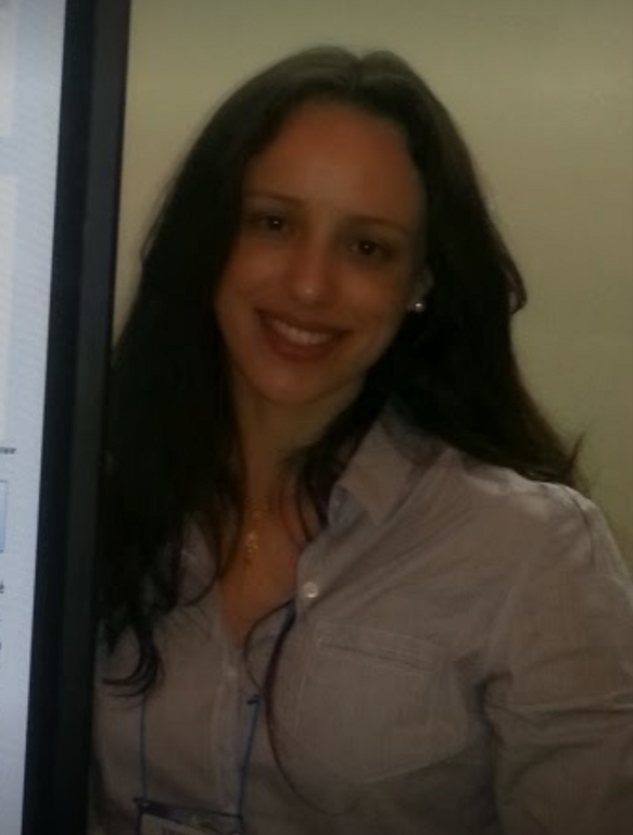 Professora Ana Paula Nogueira, coordenadora do projeto