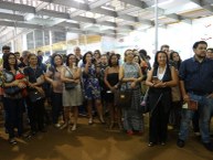Reitora Valéria Correia destacou a importância dos livros que foram contemplados por edital público, com objetivo de fomentar a produção de conhecimento científico no ambiente acadêmico (Foto - Taciane Teixeira)