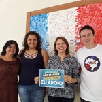Reitora adere à campanha da UNE em defesa da universidade pública