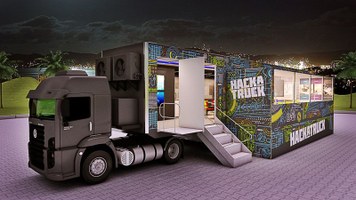 Caminhão cheio de tecnologia da IBM já está no Campus A. C. Simões