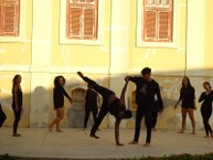 Resultado coreográfico inspirado na disciplina Dança, Gênero e Identidade étnica