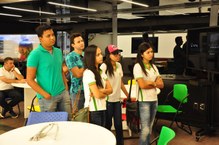 Grupo de alunos do Ifal durante visita