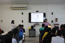 Palestra contou com a participação do professor Luciano Barbosa