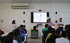 Palestra contou com a participação do professor Luciano Barbosa