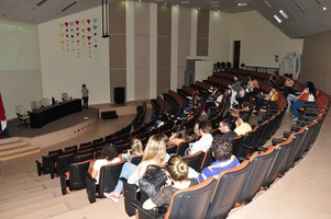 Novos residentes do Hospital Universitário participam de capacitação