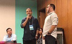 Professor Helson Sobrinho, ao lado do professor Jair, defendendo a candidatura da Ufal