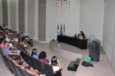 Seminário do Geppeci foi realizado no auditório da Reitoria