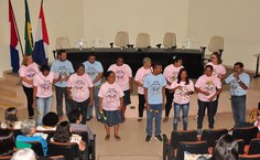 Solenidade teve a presença do coral Vôa Vôa, do Centro de Atenção Psicossocial (CAPS) Noraci Pedrosa