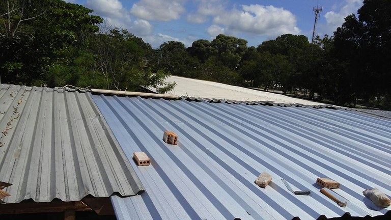 Sinfra já concluiu o serviço de recuperação do telhado