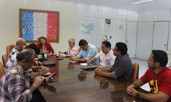 Gestão debate convivência entre os servidores do Hospital Universitário