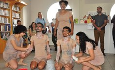 Perfomance do Grupo Poesia Itinerante