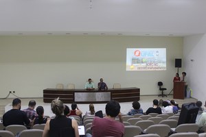 Painel sobre recredenciamento é realizado na Ufal