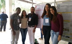 Jayanne Magalhães (de azul) graduanda em Nutrição, considerou o resultado dos trabalhos muito positivo