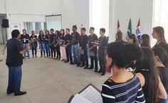 Apresentação do Coro do Sertão