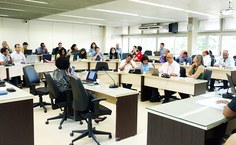 Conselheiros debateram a proposta por quase duas horas