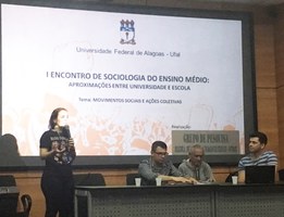 Estudantes do ensino médio participam de Encontro de Sociologia na Ufal