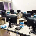 Laboratórios de informática recebem novos computadores
