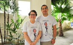 Coordenadora geral da Exposfísica, professora Tereza e professor Wagner, integrante da equipe