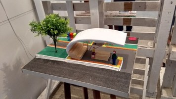 Exposição reúne projetos de intervenções nos pontos de ônibus