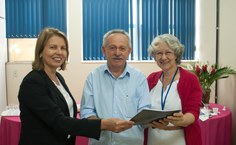 Após a reunião, o senador Benedito de Lira acompanhou a reitora Valéria Correia, a superintendente Regina Maria e a equipe do Hospital Universitário em uma visita pelos setores