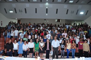 ​Calourada lota auditório da Reitoria no início do semestre letivo