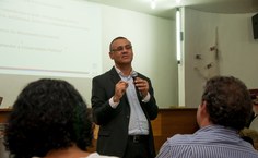 Vice-reitor, José Vieira, ministra Aula Inaugural "Somos Todos Ufal: em defesa da universidade pública"