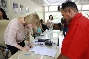 Alimentos destinados ao RU serão fornecidos pela agricultura familiar