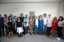 Professores_dos_cursos_de_Jornalismo_e_Relações_Públicas_se_reúnem_para_receber_o_novo_bloco_dos_cursos._Foto_Renner_Boldrino.JPG
