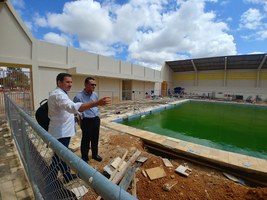 Piscina do Campus Arapiraca tem entrega prevista para 20 de dezembro