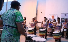 Grupo_de_percussão_começou_no_quintal_de_Láercio.JPG