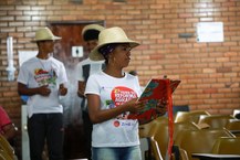 Estudantes se expressaram na abertura com cantos e poesias