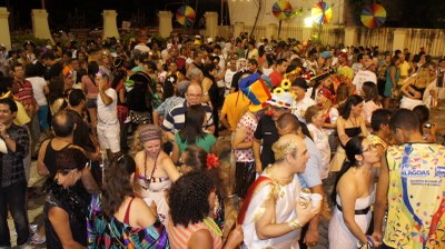 Público presente no carnaval em 2012.Foto: Alberto Jorge