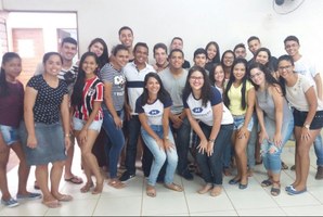 Estudantes do Campus Arapiraca realizam campanha de arrecadação de alimentos