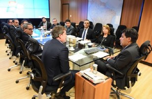 Gestão da Ufal negocia liberação de recursos para obras e reformas junto ao MEC