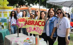 Atividade na Tenda do Coração. Foto: Arquivo PET Saúde