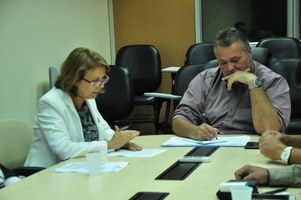 Reitora se reúne com secretário de Segurança Pública para discutir ações