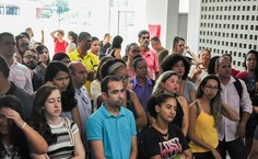 Representantes da comunidade acadêmica e administrativa da Fale