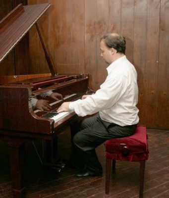 Mario Marochi, pianista e professor da ETA