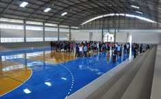 Ginásio Esportivo foi conferido por estudantes e atletas