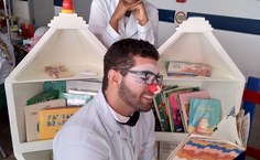 Projeto da biblioteca móvel irá para outros hospitais atendidos pelo Sorriso de Plantão