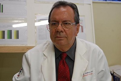 O corpo do médico Alberto Fontan será enterrado nesta quarta-feira